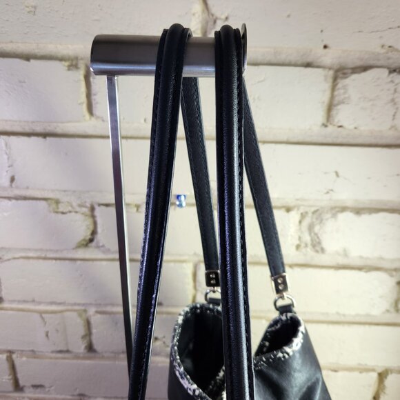 Like New Coach Phoebe BLack & White Python Shoulder Bag Purse - Picture 7 of 14